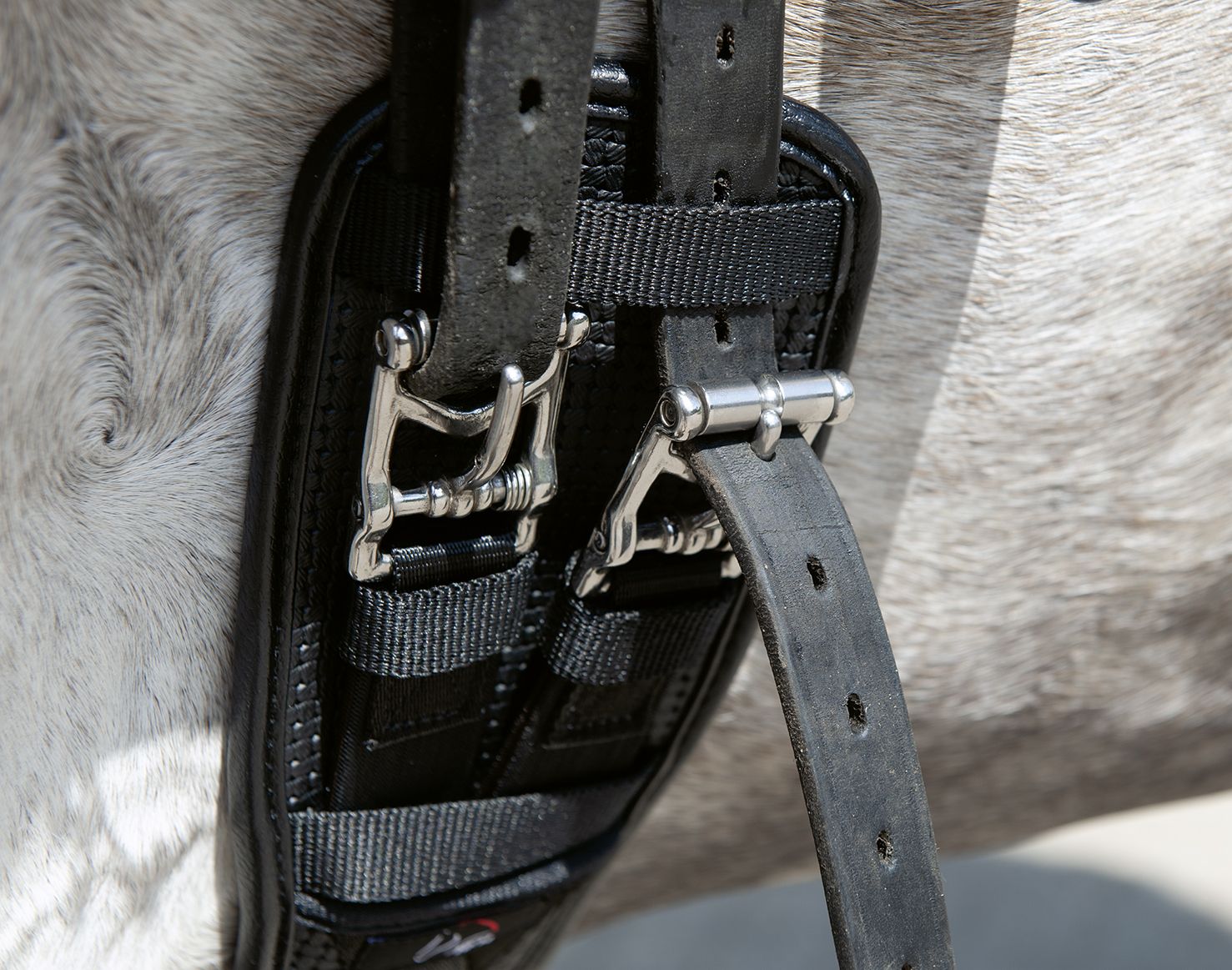 HKM PVC Gel Dressage Girth