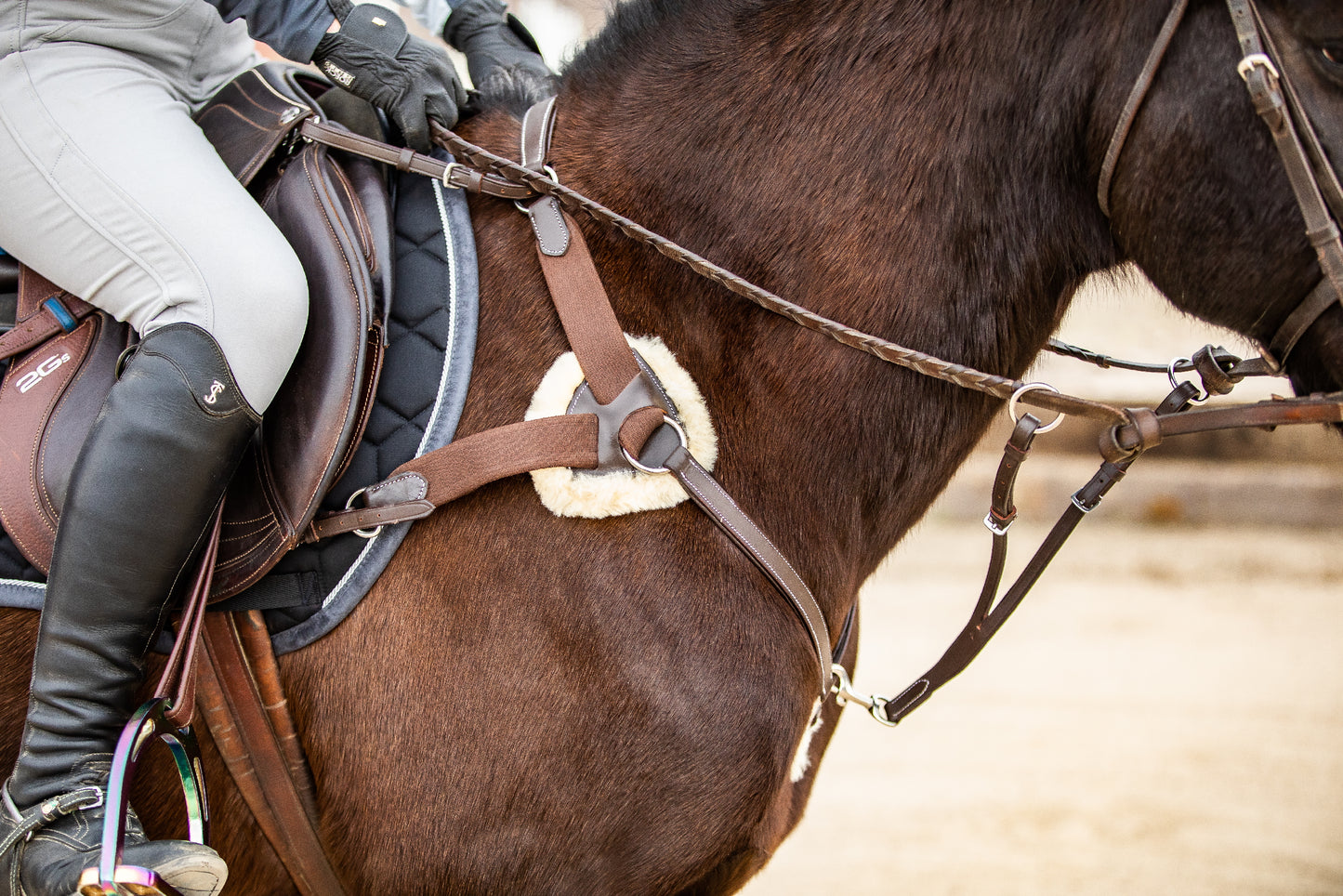 Breastplate with lambswool HKM Cob and pony size